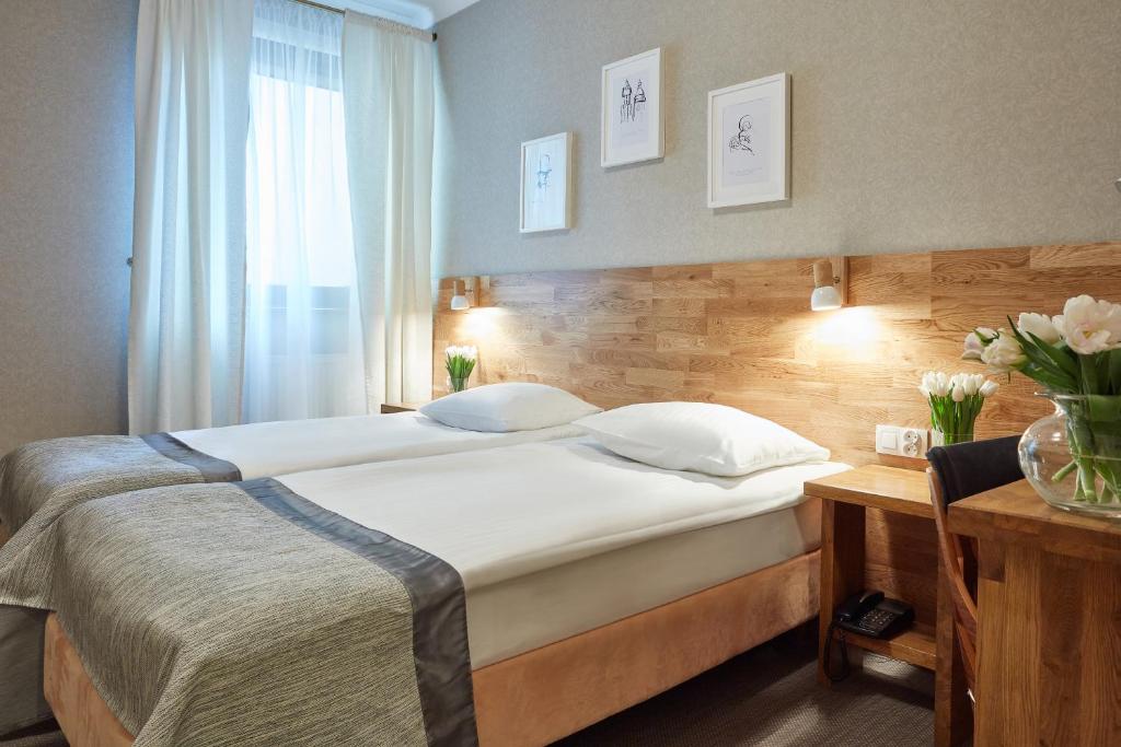 
Double Room (1 Adult)
