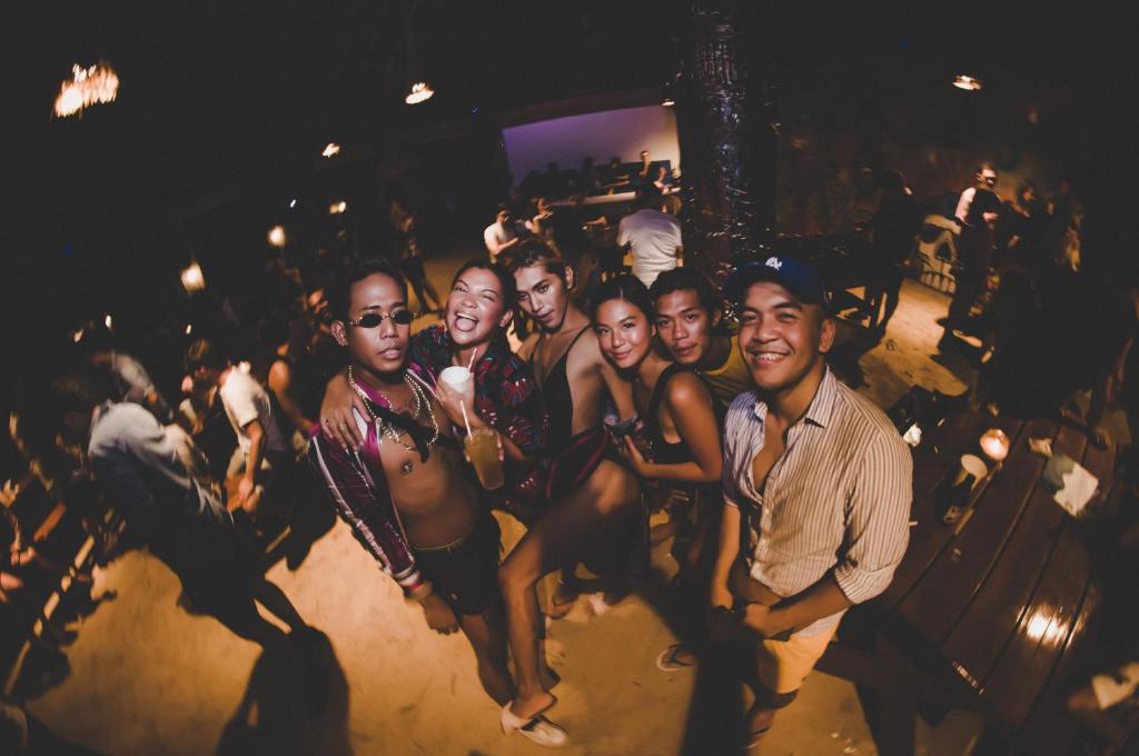 Majutusasutuse Mad Monkey Hostel Siargao külastajad