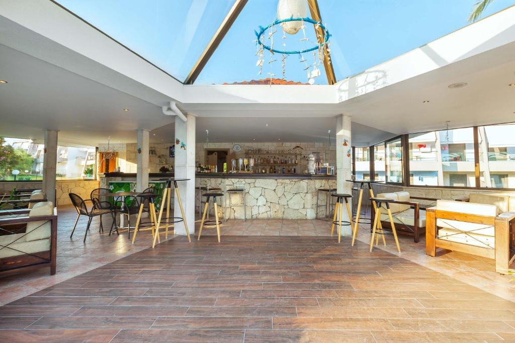 Restaurace v ubytování Iris Hotel