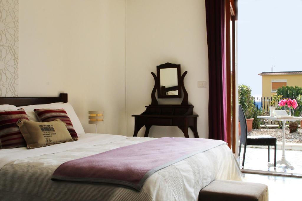 Taonasi Taormina Apartments - 7