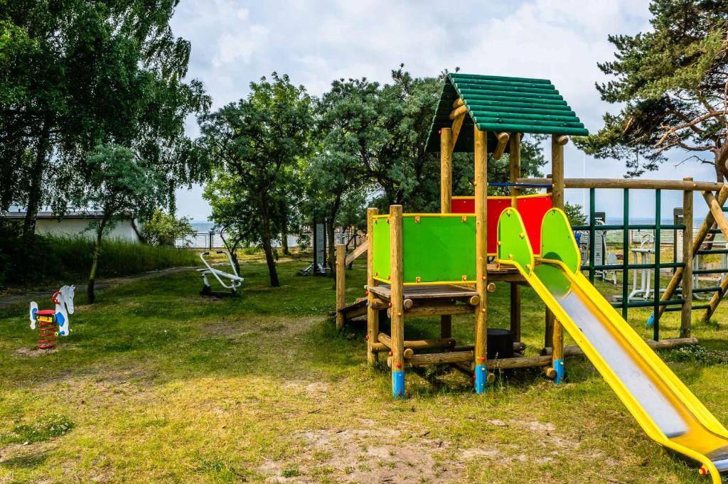 Herní místnost nebo prostor pro děti v ubytování OW Posejdon Jastarnia - blisko morza i nad zatoką