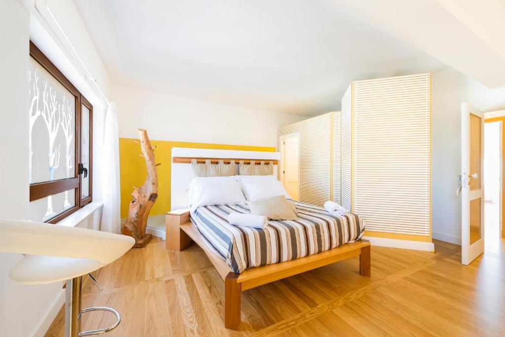 Luiselle Charming Accommodation Sorrento City Center - 豪华套房 - 带水疗浴缸