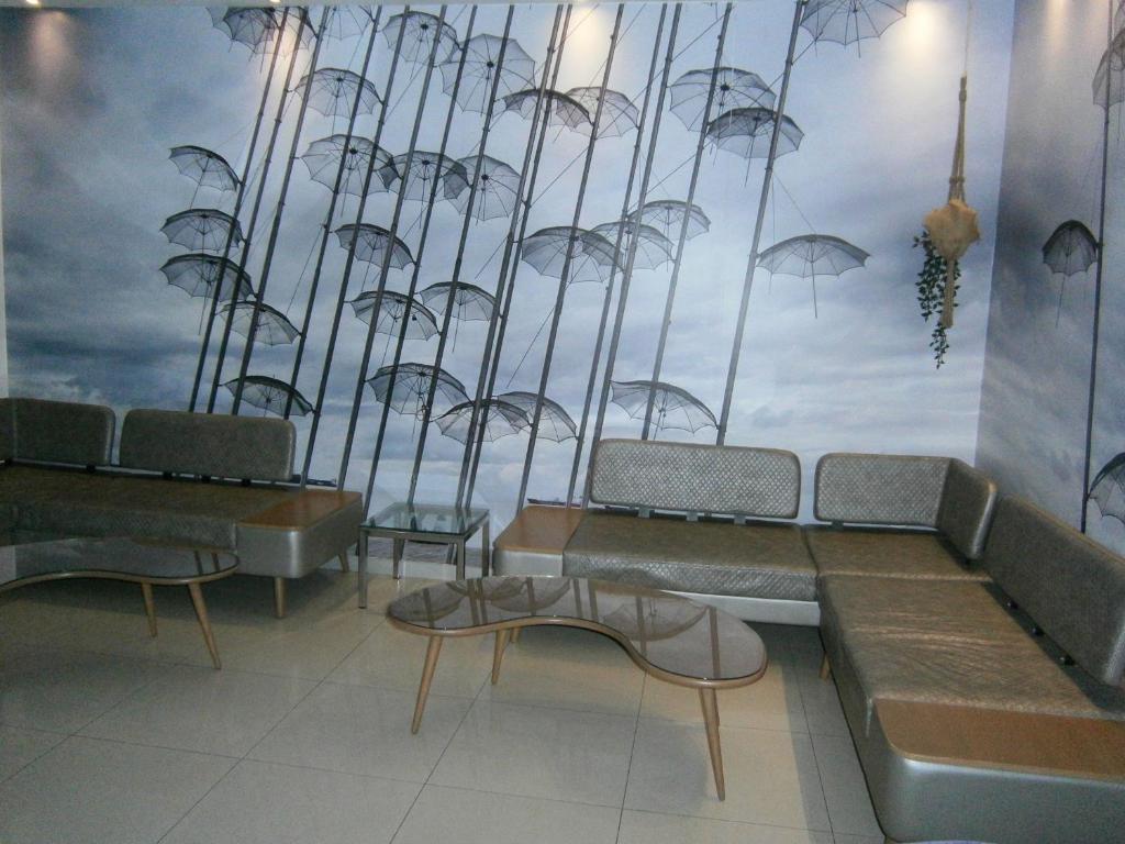 Metropolitan - Resim 32