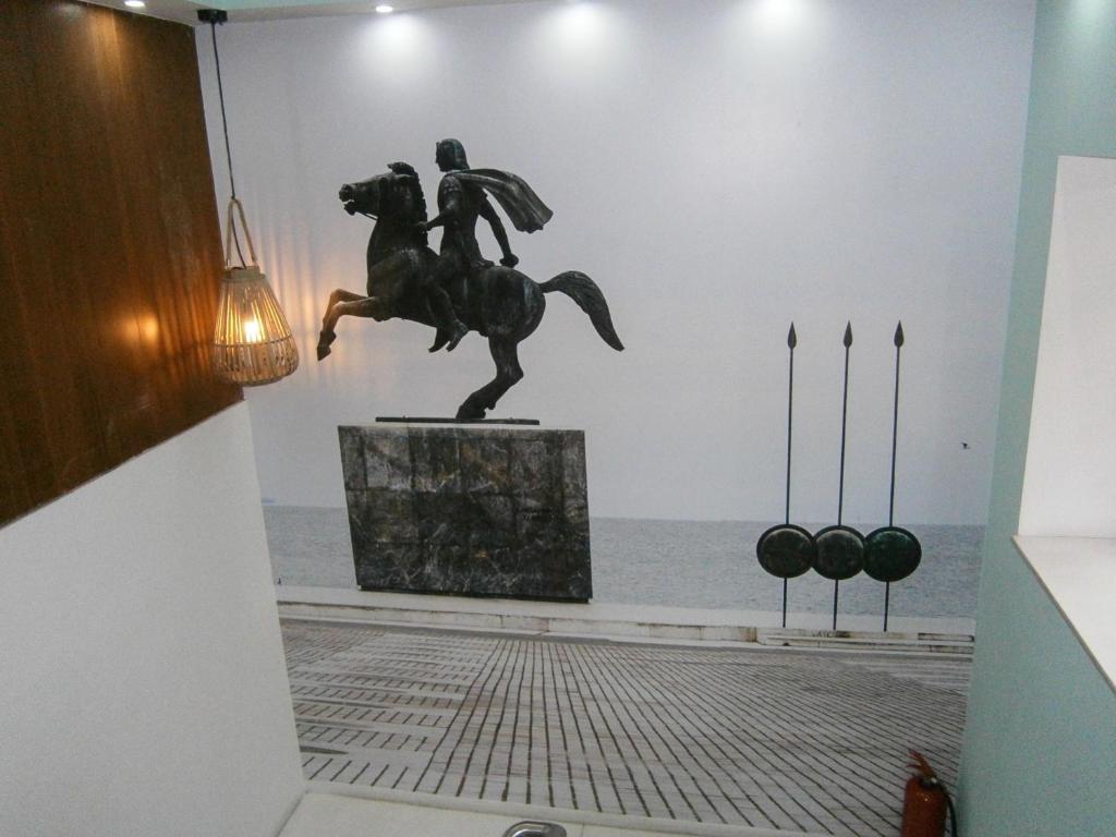 Metropolitan - Resim 31