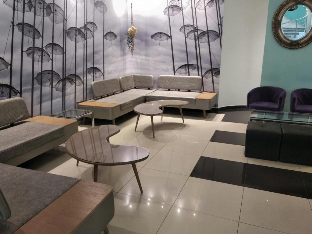 Metropolitan - Resim 27