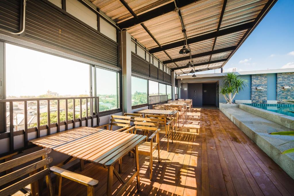 Bazén v ubytování C Cha-Am Hotel nebo v jeho okolí
