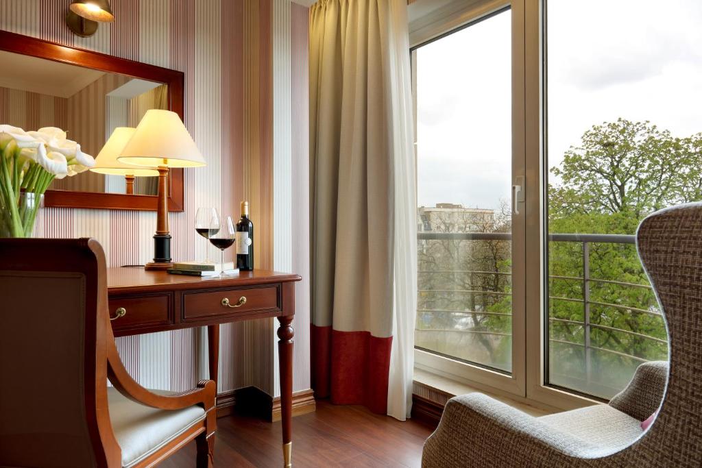 Eurostars Montgomery - Resim 23