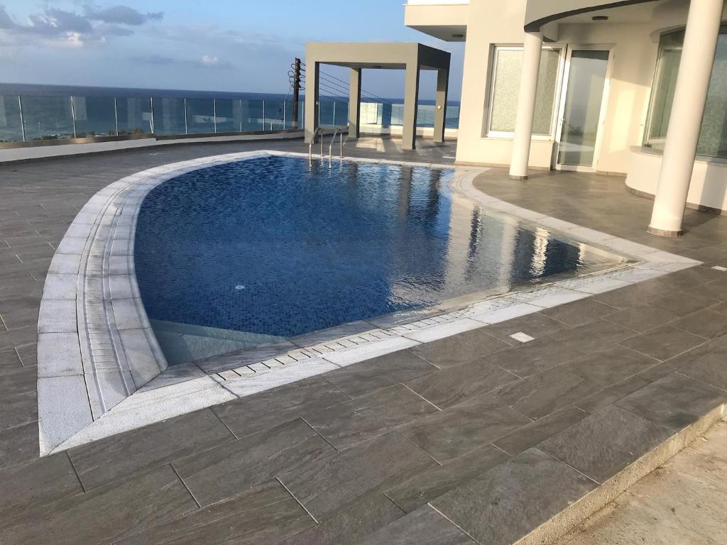 Bazén v ubytování Elite Sea View Villa nebo v jeho okolí