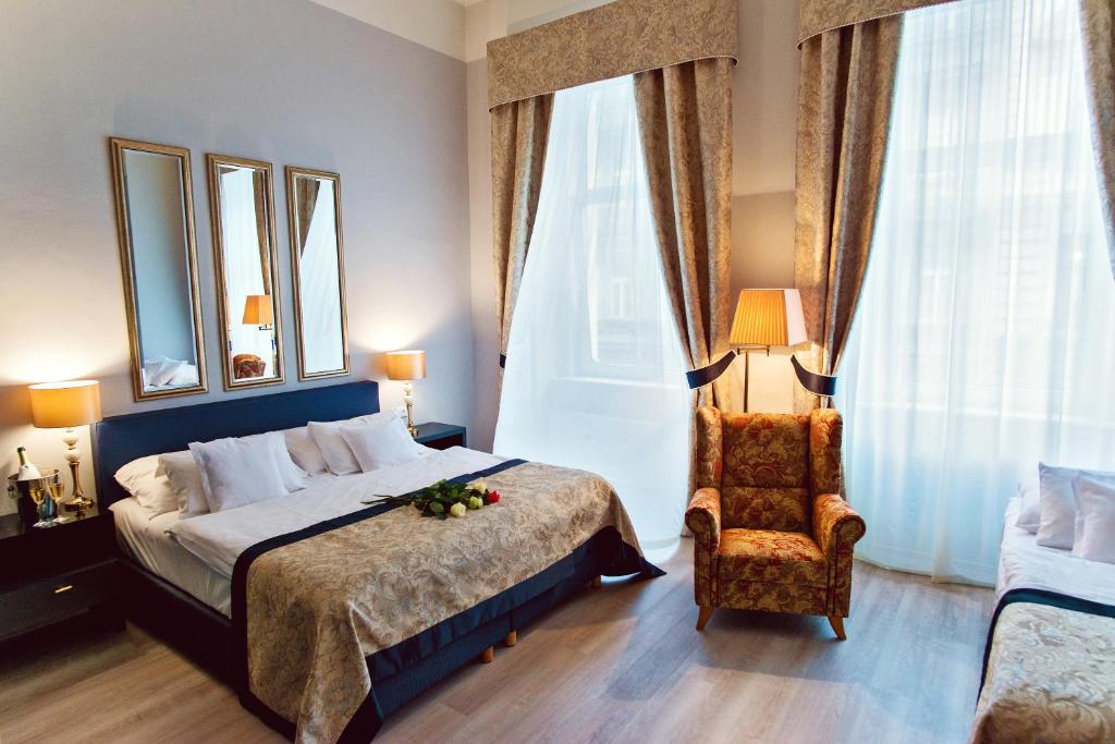 Hotel Julian - Resim 2