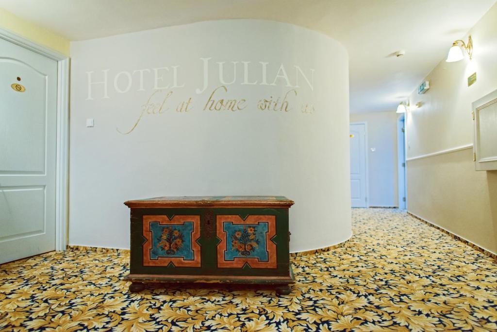 Hotel Julian - Resim 24