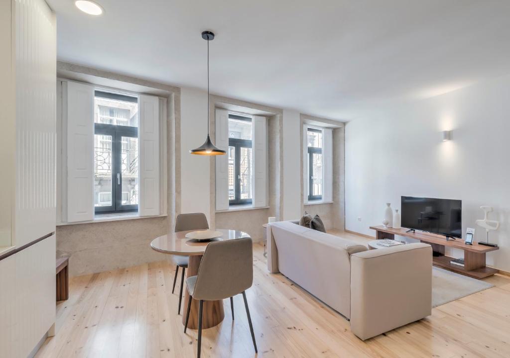 Oporto Street Sá de Noronha - 3