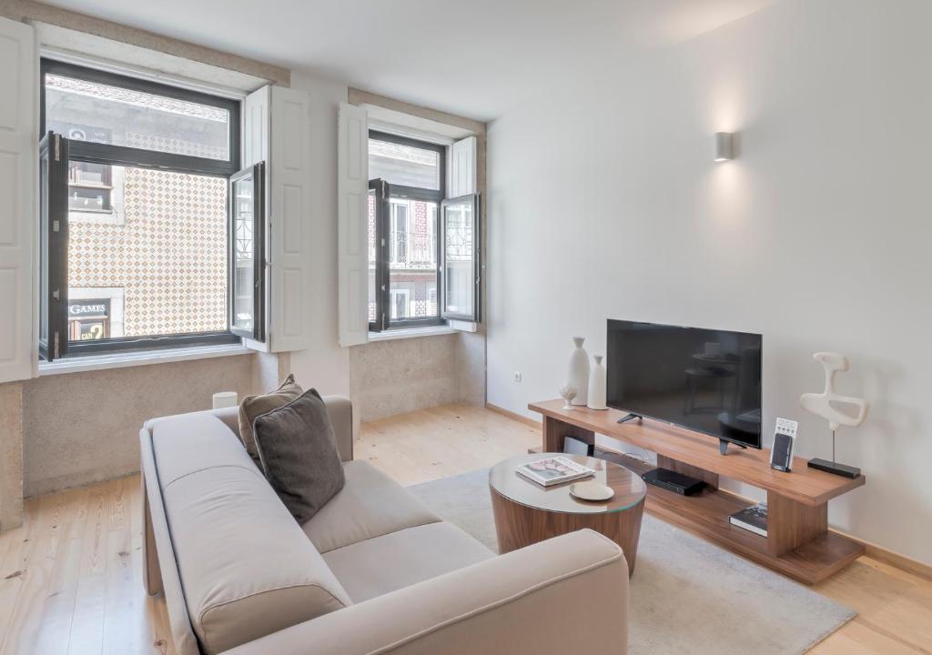 Oporto Street Sá de Noronha - 5