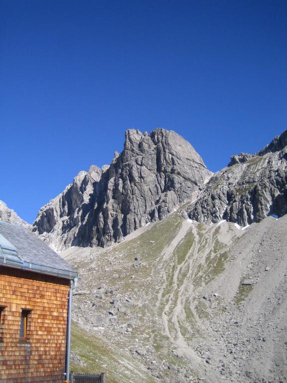 Nespecifikovaný výhled na hory nebo výhled na hory při pohledu z apartmánu