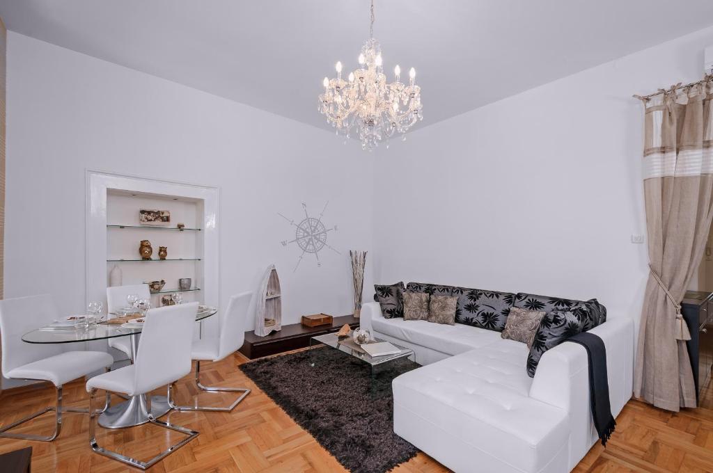 Riva Apartments - 15