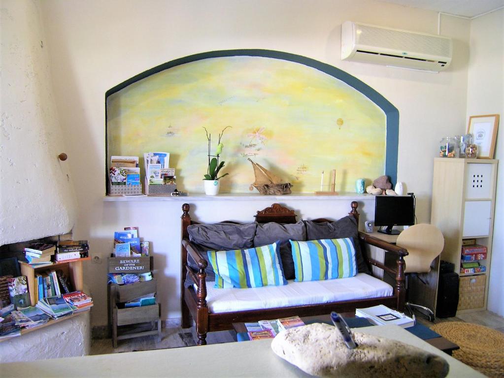 A seating area at Emerald