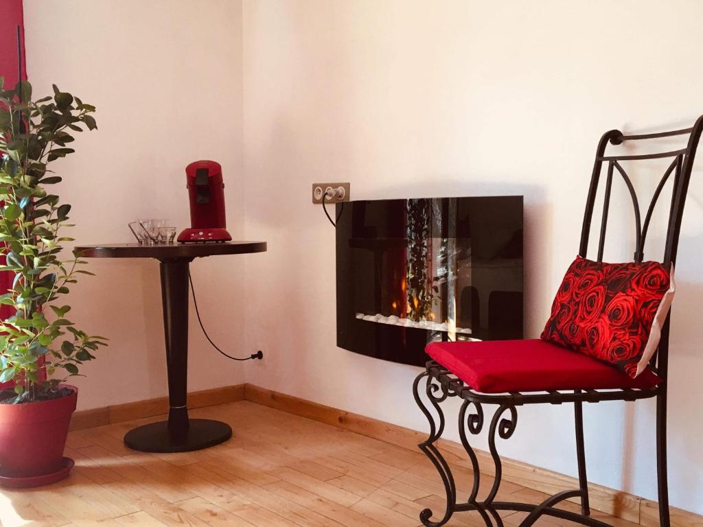 Les Hôtes du Ranquet - Deluxe Zimmer (2 Erwachsene + 1 Kind)