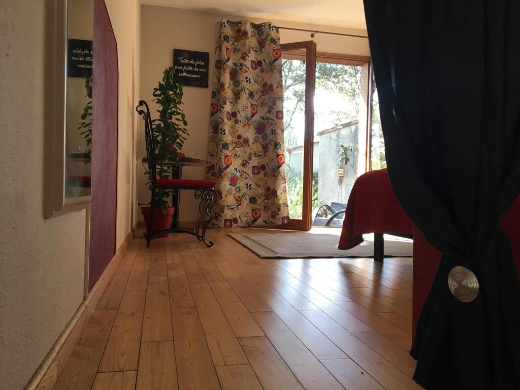 Les Hôtes du Ranquet - Deluxe Zimmer (2 Erwachsene + 1 Kind)