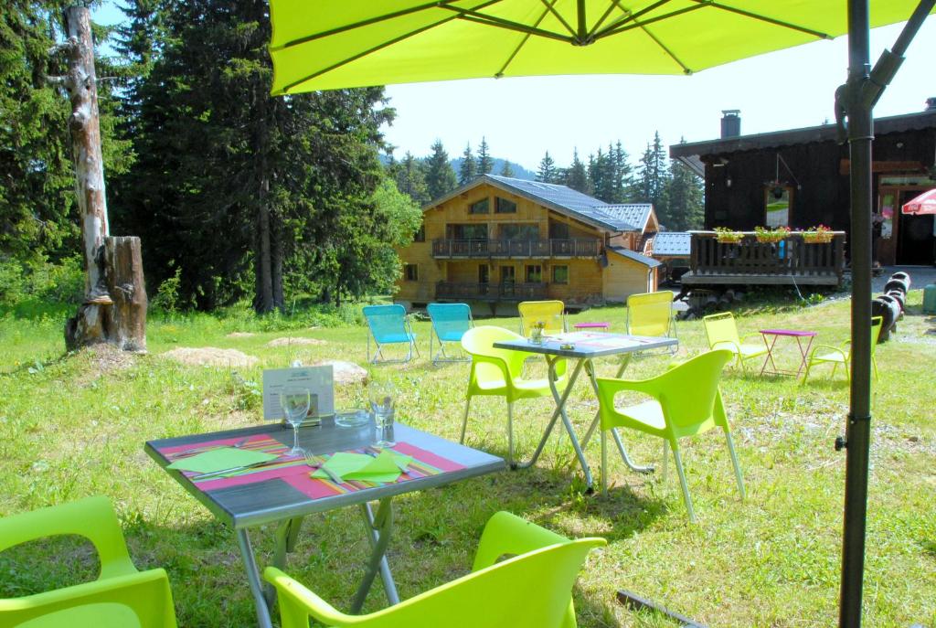 Fotografie z fotogalerie ubytování Hôtel Chalet Le Caribou v destinaci Les Saisies