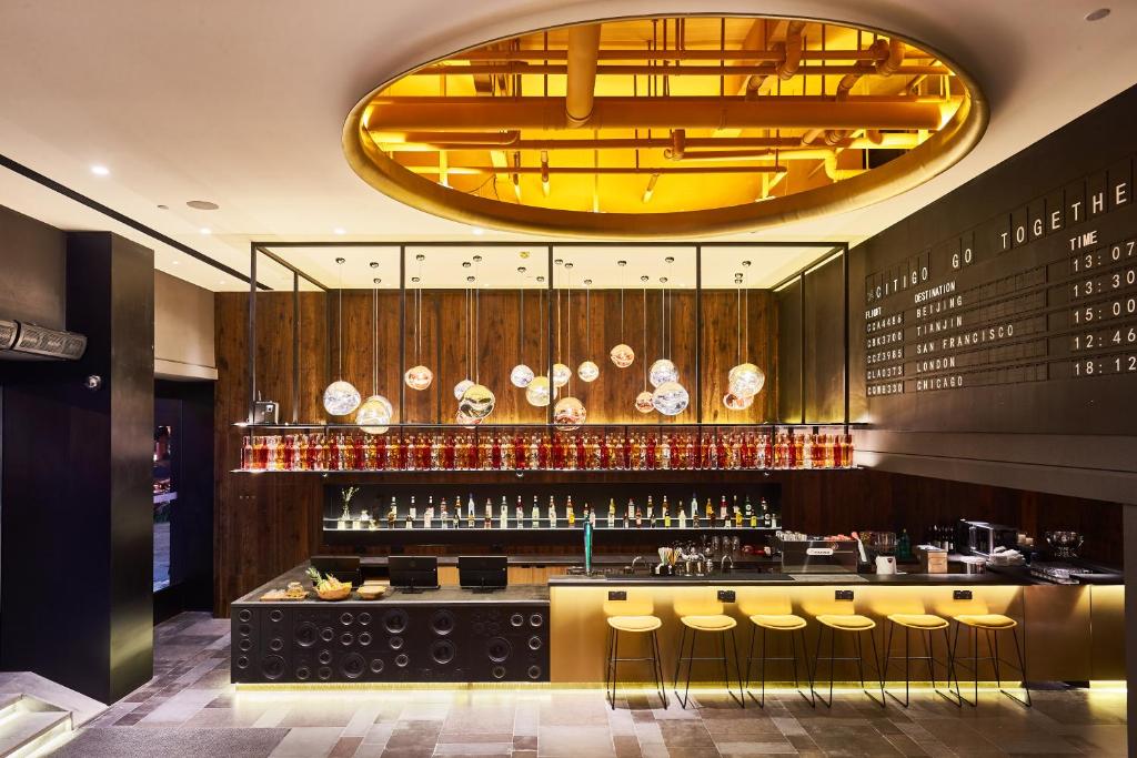 Lounge nebo bar v ubytování CitiGO Hotel Shanghai Jing'an Temple