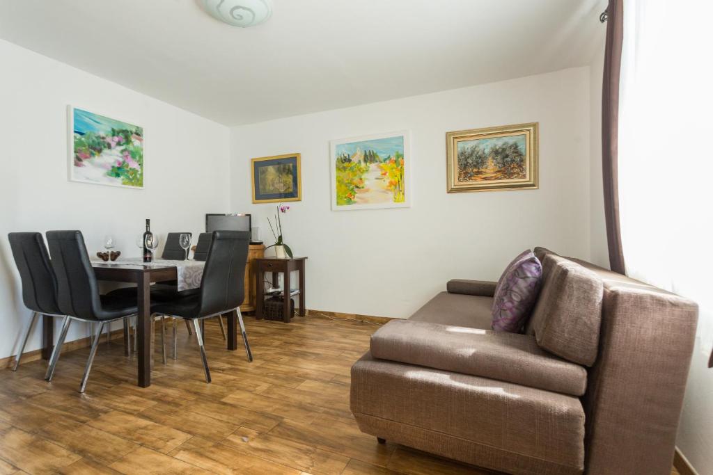 Apartments Tomas - 19