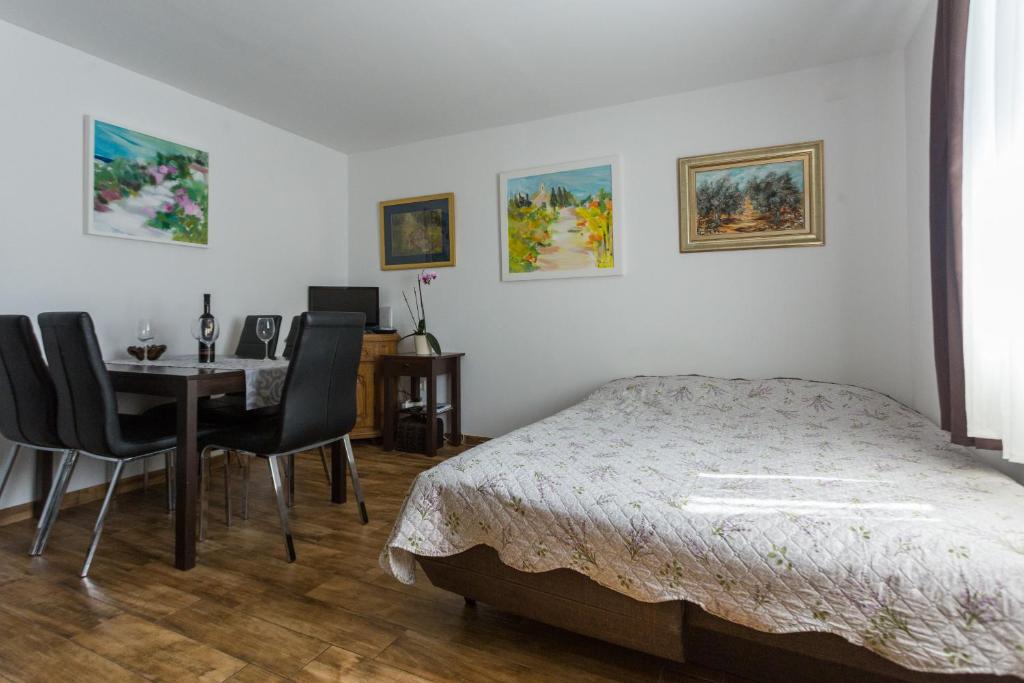 Apartments Tomas - 18