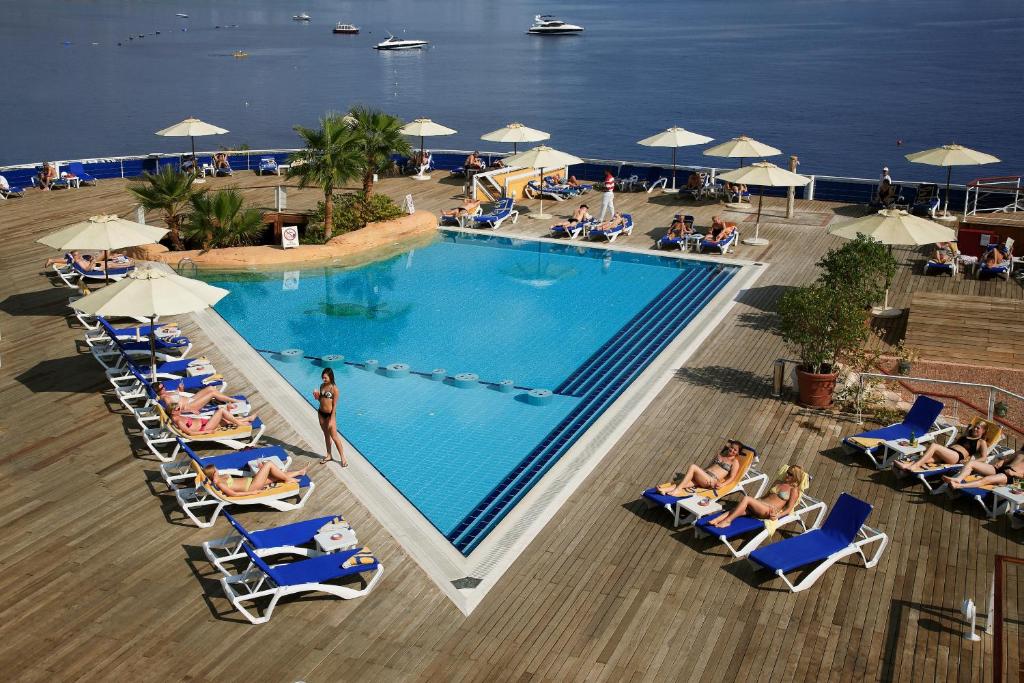 Bazén v ubytování Lido Sharm Hotel Naama Bay nebo v jeho okolí