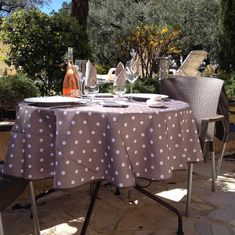 Fotografie z fotogalerie ubytování La Picholine en Provence v destinaci Nyons