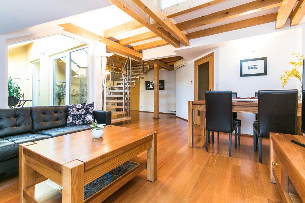 Attic Apartment by Wenceslas Square - 11