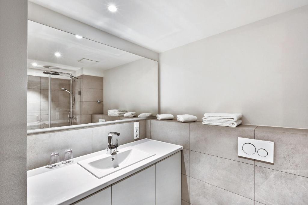 H.ome Serviced Apartments München - Resim 33