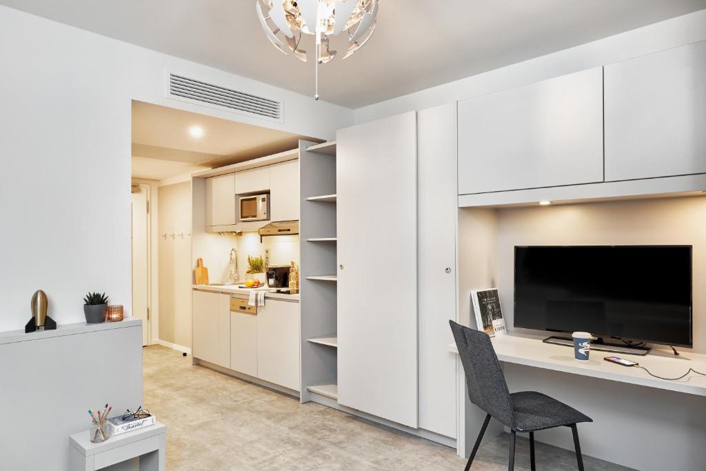 H.ome Serviced Apartments München - Resim 14