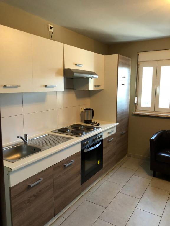 main Appartments Frankfurt Airport - Twin Room With Shower