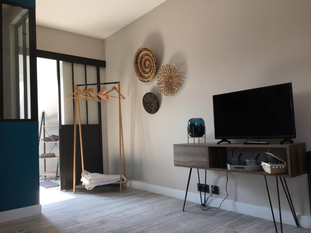 La Petite Mer - Triple Room With Garden View