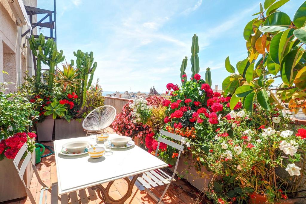 Balkón nebo terasa v ubytování Secret Garden Apartment by Hello Homes Sitges