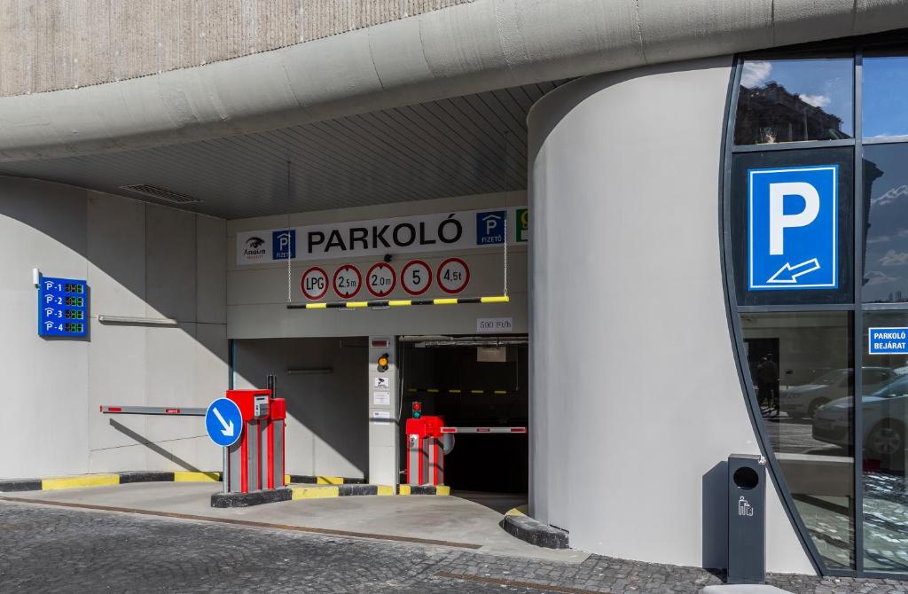 MEININGER Budapest Great Market Hall - Resim 27