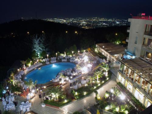 Philippion - Resim 15