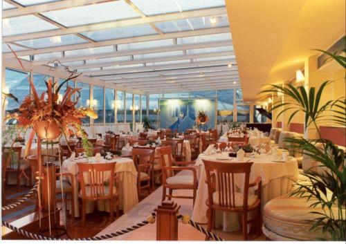 Philippion - Resim 5