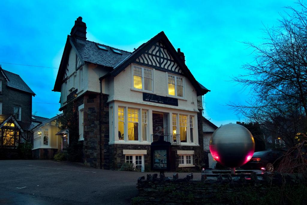 Windermere Boutique Hotel Spa Suites & Hot Tubs photo 4