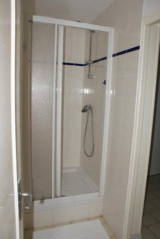 Kylpyhuone majoituspaikassa MOULIN DE LACHAUD