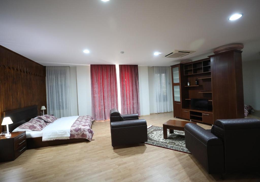 Postel nebo postele na pokoji v ubytování Kriva Resort