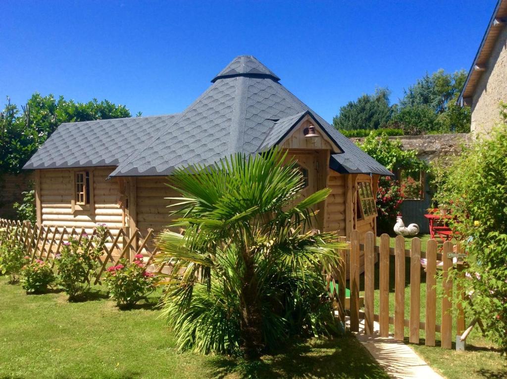 Zahrada ubytování La Naomath - Maison d'hôtes, Hébergement insolite & Gîte