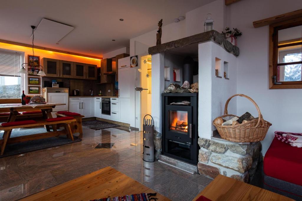 Chalet Magda-Lena - Apartment - Ground Floor