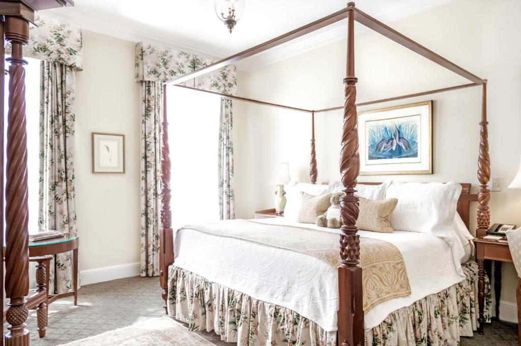Planters Inn - Charleston - Piazza King