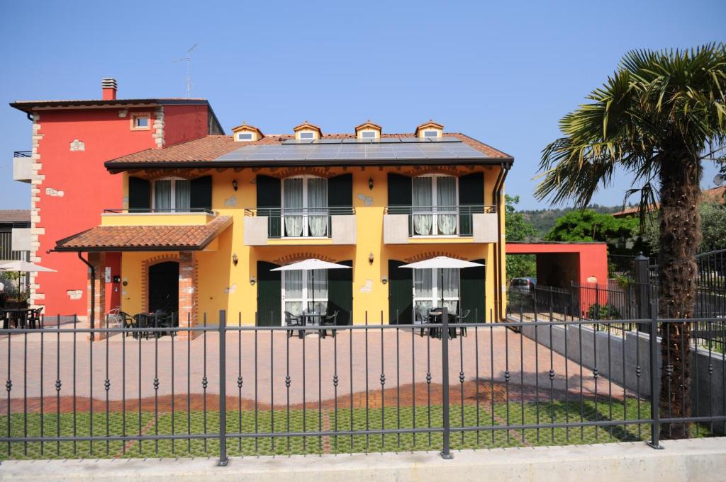 The building in which a vidéki vendégházakat is located