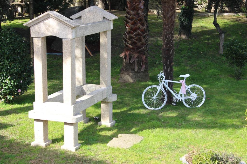 Jízda na kole v ubytování Turismo Homes Solar Do Areal nebo okolí