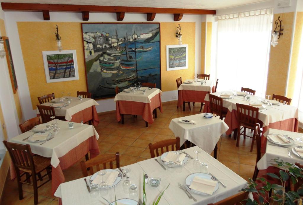 Restaurace v ubytování Hotel Silvestrino