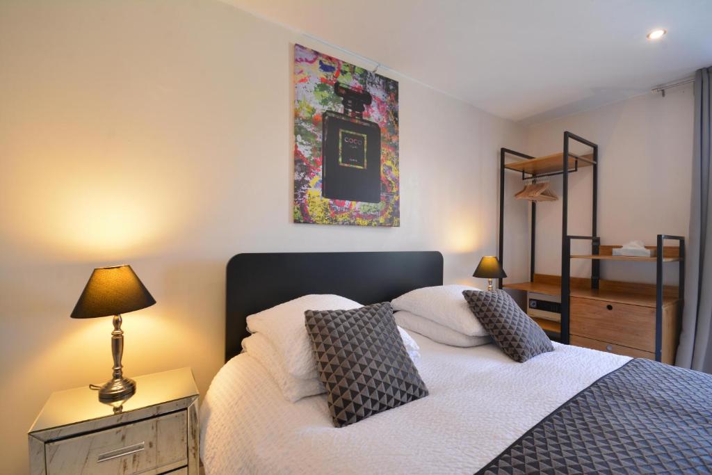 chambres d hotes Le Mas Julien piscine chauffée adult only - Double Room With Terrace