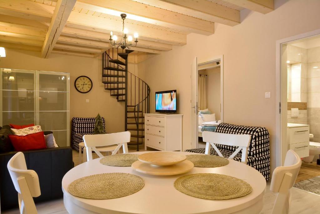 Zlote Modrzewie - Deluxe Appartement