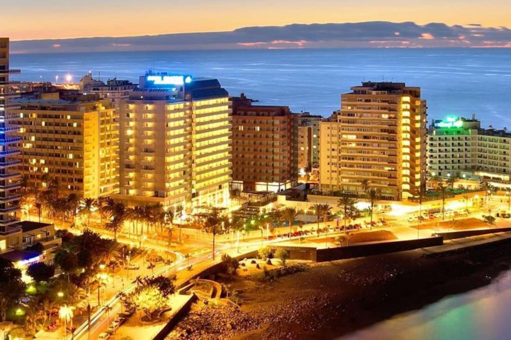 Apartment Studio Puerto de la Cruz with Pool, Spain - Booking.com