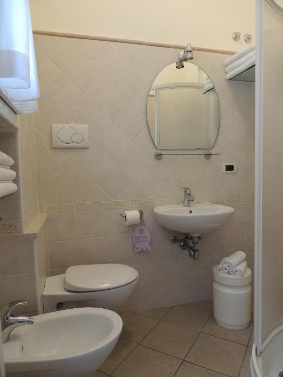Koupelna v ubytování Hotel Donegal