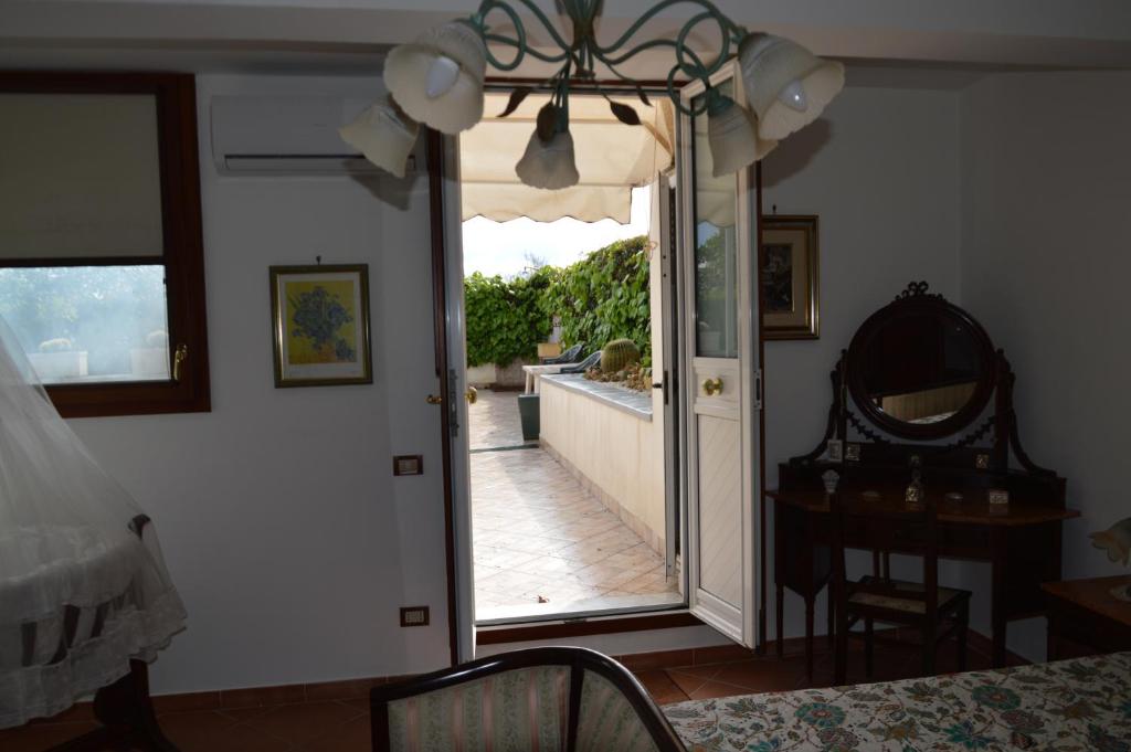 Fotografie z fotogalerie ubytování Villa Matilde v destinaci Carini